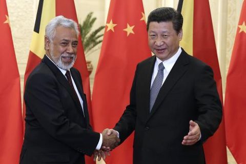 习近平会见东帝汶总理沙纳纳